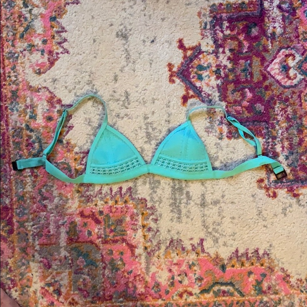 Triangl bikini top